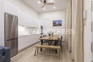 Location Appartement à Palacio. Precioso piso de tres dormitorios para corta estancia en palacio