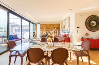 Apartamento en Recoletos. Lujosa vivienda con terraza y garajes en recoletos.