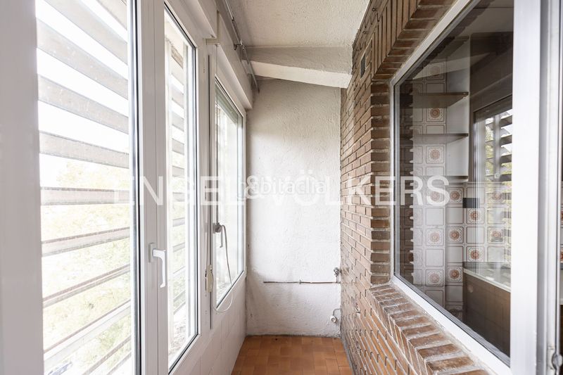 Foto 496abf79-e8e7-450f-b62e-b6205ac6c7ba. Pis amb calefacció aparcament piscina a San Juan Bautista Madrid