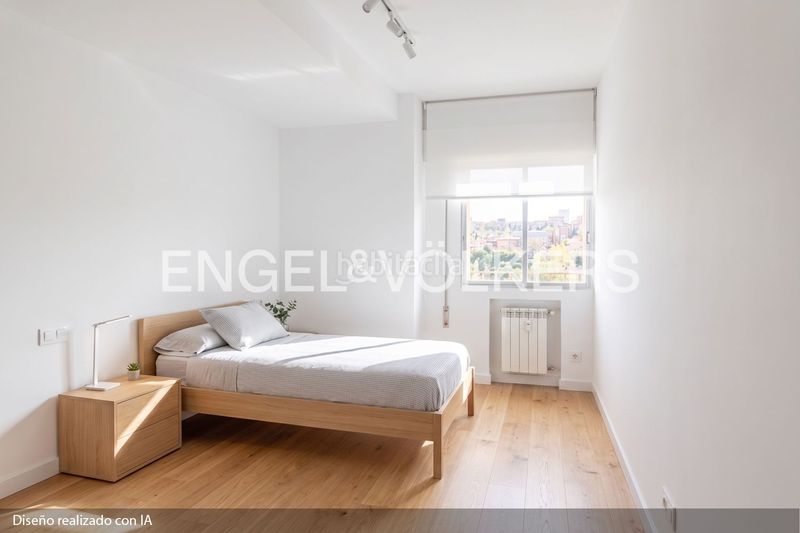 Foto e06300f1-93e5-413c-bc69-8cfab5c00ccd. Pis amb calefacció aparcament piscina a San Juan Bautista Madrid