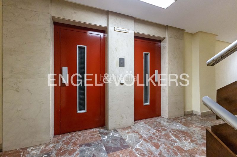 Piso coqueta propiedad de un dormitorio y un baño en calle antonio acuña en Madrid - Imagen 16