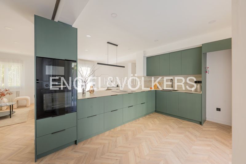 Foto 355b69fe-7859-43f5-a214-a6581c87d3ac. Piso exclusiva vivienda reformada a estrenar con terraza en el corazón de Prosperidad en Madrid