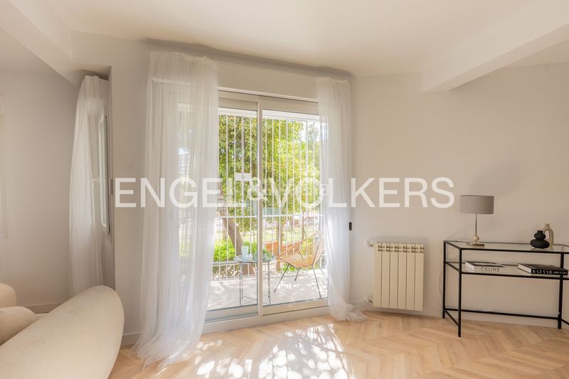 Foto d4788acc-edd5-4714-8ee5-dfaaca850c69. Piso exclusiva vivienda reformada a estrenar con terraza en el corazón de Prosperidad en Madrid