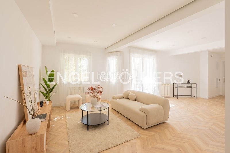 Foto ee2479fd-89e9-437b-b6c4-ba1aeaef03a0. Piso exclusiva vivienda reformada a estrenar con terraza en el corazón de Prosperidad en Madrid