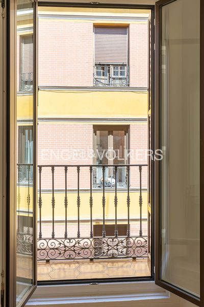 Foto bd26c8a4-ddeb-4800-bb8a-92bde8faecc2. Pis amb calefacció a Palacio Madrid