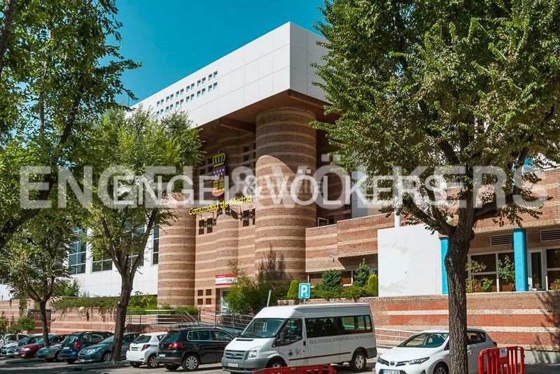 Foto 371f3653-0166-4744-9a68-33d7978d6e29. Pis amb calefacció aparcament a Estrella Madrid