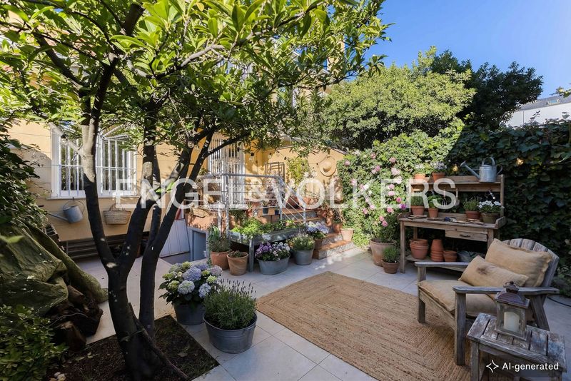 Foto 0f4be4f8-d590-47d4-9293-b6d3683e9e1d. Casa amb calefacció aparcament a Salvador Madrid