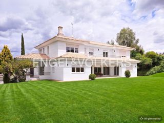 Casa a Ciudalcampo. Chalet residencial en ubicación privilegiada de ciudalcampo