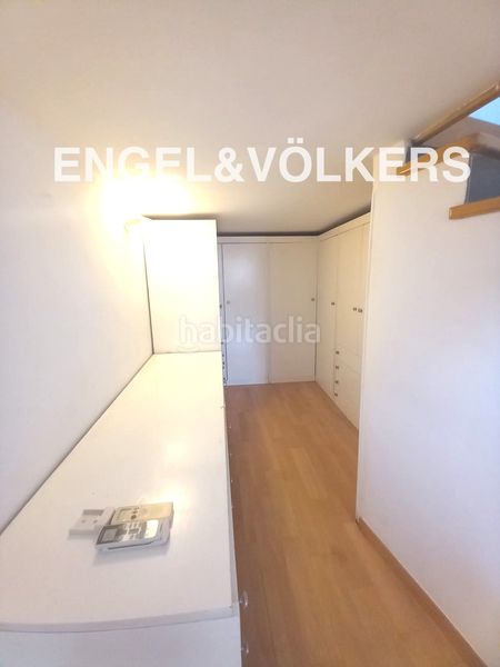 Foto 4c270a40-90da-4cbd-89f2-7df80d4e13e4. Lloguer dúplex amb calefacció a Argüelles Madrid