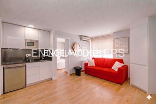 Alquiler Piso  General pardiñas. Piso amueblado y reformado en general pardiñas