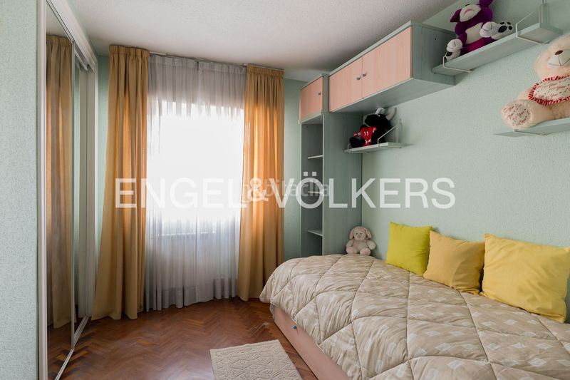 Foto 714659c7-a794-4970-890b-476e8e2e0097. Casa amb calefacció aparcament a Valdepelayo-Montepinos-Arroyo Culebro Leganés