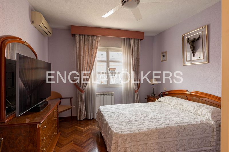 Foto a9279804-356a-4fff-b7e4-0fd73cf6eccd. Casa amb calefacció aparcament a Valdepelayo-Montepinos-Arroyo Culebro Leganés