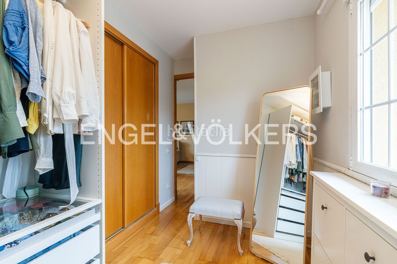 Foto c5cfaee2-0aaa-47e6-bf18-1e2b3b52b6d7. Casa amb calefacció aparcament piscina a El Guijo-Colonia España Galapagar