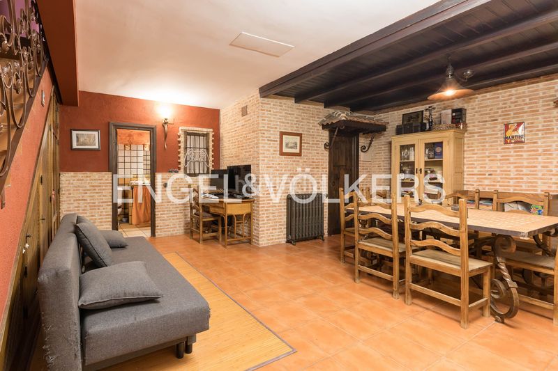 Foto 0683d947-d44c-419b-a06d-d0ac22168870. Casa amb calefacció aparcament a Centro Navalcarnero