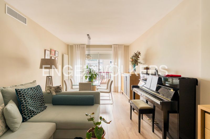 Foto 9faa6c0f-c4da-4150-9ddb-fe083af8e1bb. Pis amb calefacció aparcament piscina a Pacífico Madrid