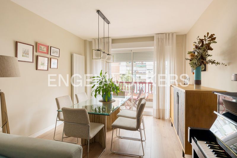 Foto b6a20e00-5464-48e0-b32b-d5f89ef6c2a1. Pis amb calefacció aparcament piscina a Pacífico Madrid