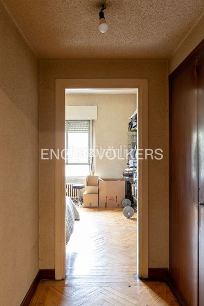 Foto e6bbe7b4-f48b-4236-9a66-5405de9a76d3. Pis amb calefacció a El Viso Madrid