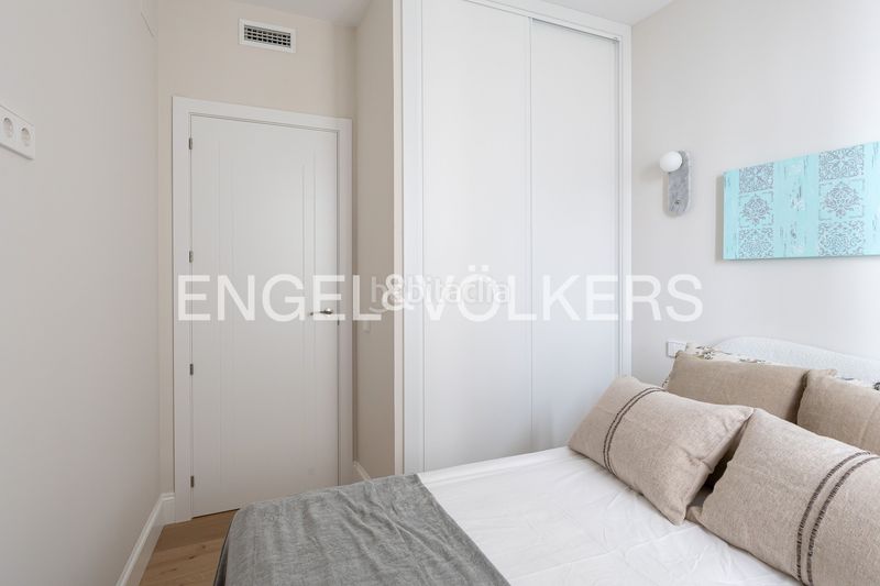 Foto 981138aa-ebfc-44fa-ab03-853f65ce5615. Pis amb calefacció a Embajadores-Lavapiés Madrid