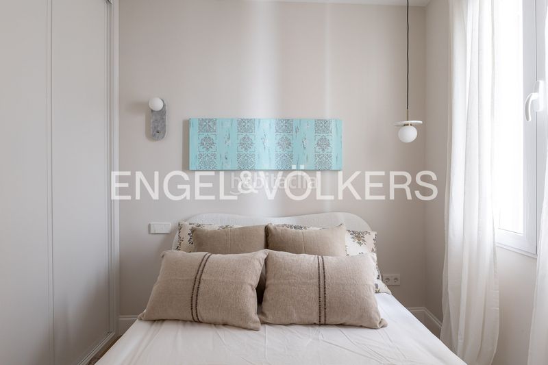 Foto 993be38f-7a5f-4752-976a-4b486cc6b2f5. Pis amb calefacció a Embajadores-Lavapiés Madrid