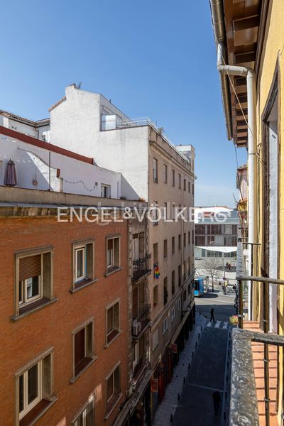 Foto c0f8eead-b013-4dfe-898d-5539cac03272. Pis amb calefacció a Embajadores-Lavapiés Madrid