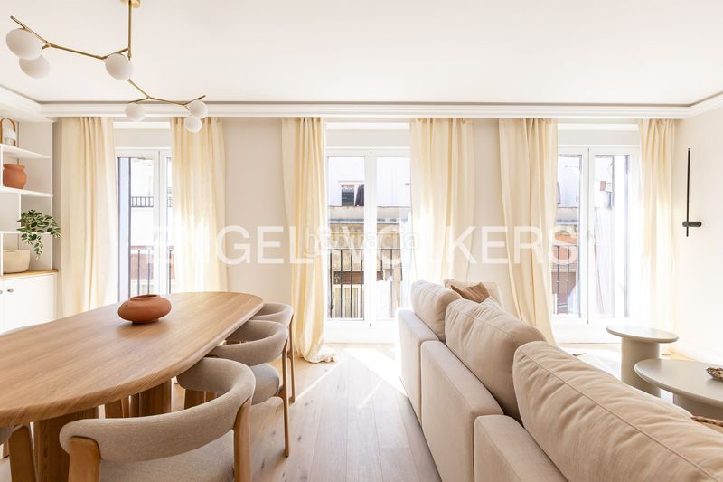 Foto ee244368-9e8a-4906-800f-ba4502340bfb. Pis amb calefacció a Embajadores-Lavapiés Madrid