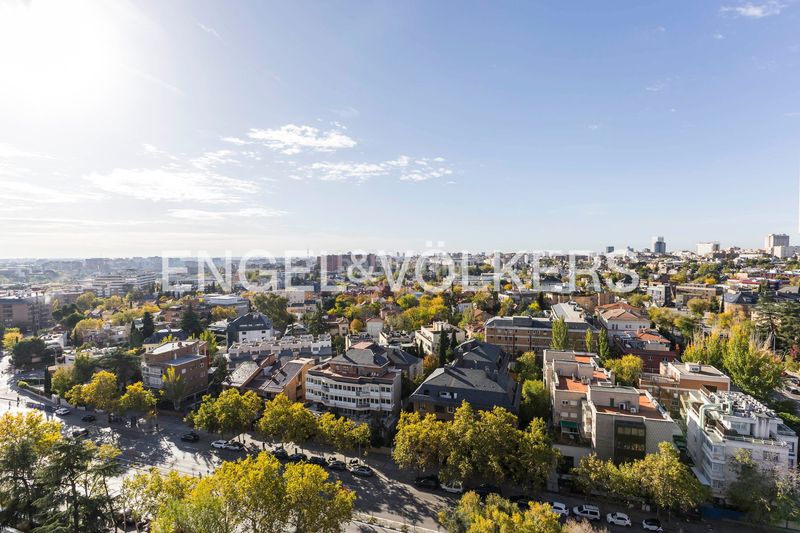 Foto 0e035700-87d8-442b-9823-153fa4f8de01. Pis amb calefacció aparcament a Castilla Madrid