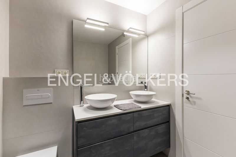 Foto 63a7a05d-f23b-48e7-aa14-0c5118087f8e. Pis amb calefacció aparcament a Castilla Madrid