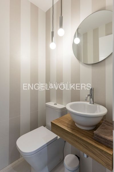 Foto 9d63743e-bddd-49a6-8100-67f5d60bc4b7. Pis amb calefacció aparcament a Castilla Madrid