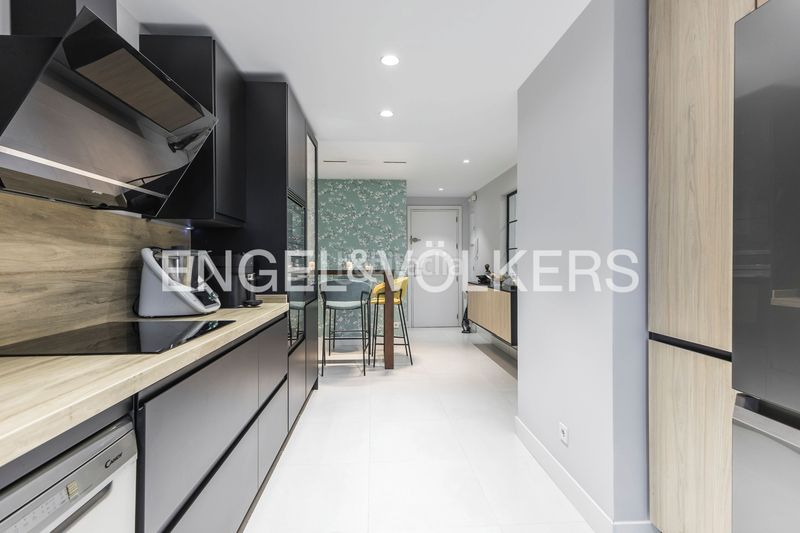 Foto bb65c08e-423c-4df6-b781-6f022a808686. Pis amb calefacció aparcament a Castilla Madrid