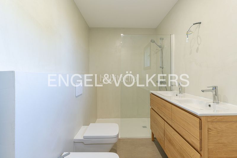 Foto 75a2ccd6-7bbb-4270-916a-d6b586df9fef. Casa amb calefacció aparcament a Casco Antiguo Galapagar