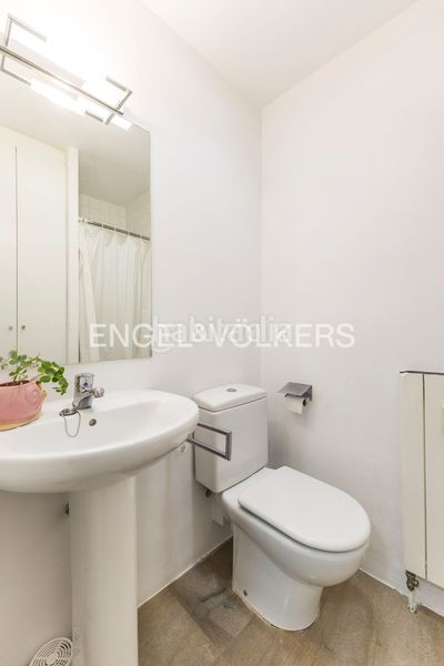 Foto ee0bfaa3-4873-48eb-8b6a-f47bf26802a6. Pis amb calefacció a Nueva España Madrid