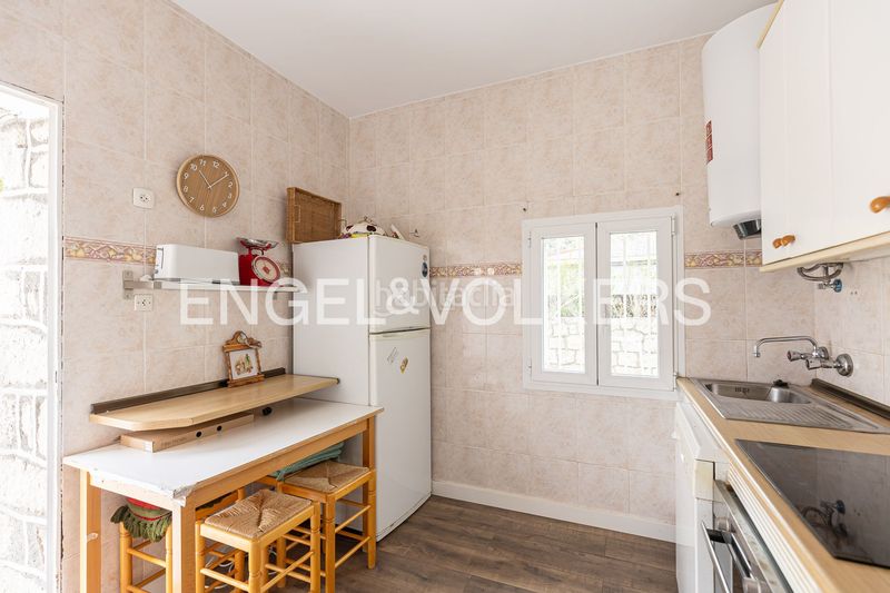 Foto 23058567-b3d0-4c57-b7f9-f7c58cc90d9d. Casa amb calefacció aparcament piscina a Cabrera (La)