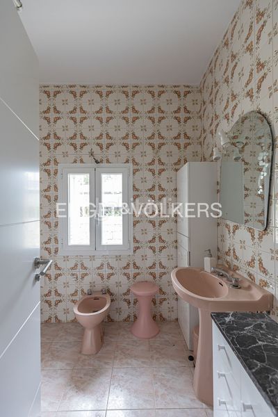 Foto 715a04e2-a316-4375-91bb-cc49f2d5140e. Casa amb calefacció aparcament piscina a Cabrera (La)