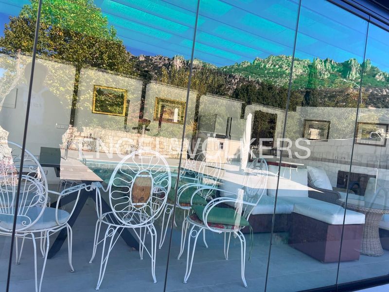 Foto 89c682b1-fa39-47a0-8a18-f19dca30e47a. Casa amb calefacció aparcament piscina a Cabrera (La)