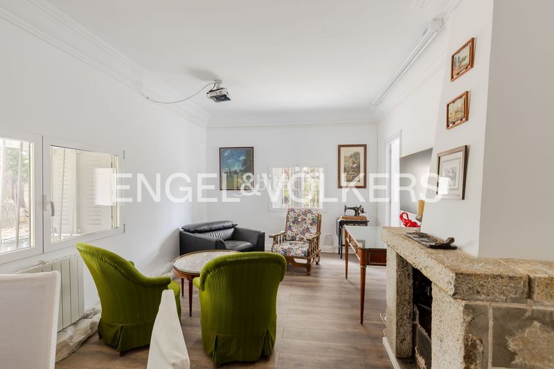 Foto e16be9b7-5785-485b-ad03-0cbb2c188b68. Casa amb calefacció aparcament piscina a Cabrera (La)