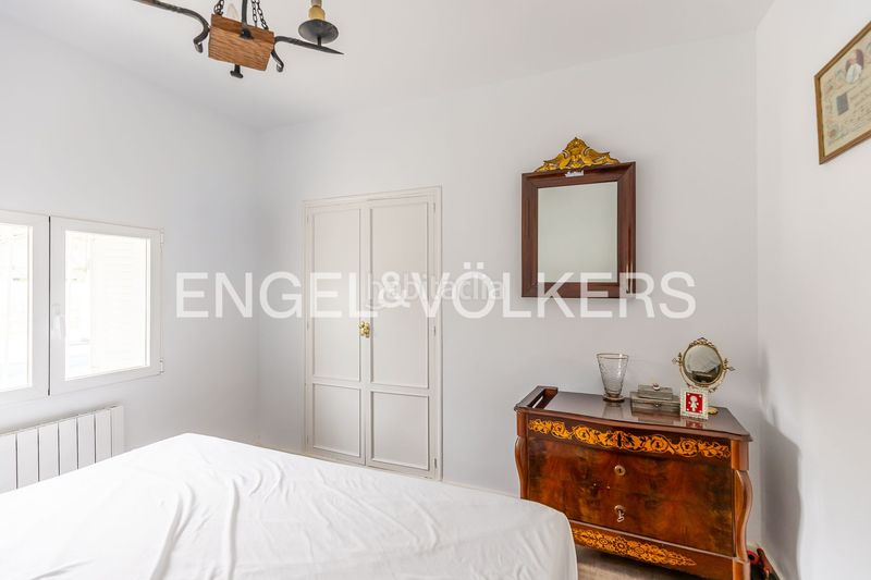 Foto f616d481-5bf3-41f1-8977-8dd652fba4aa. Casa amb calefacció aparcament piscina a Cabrera (La)