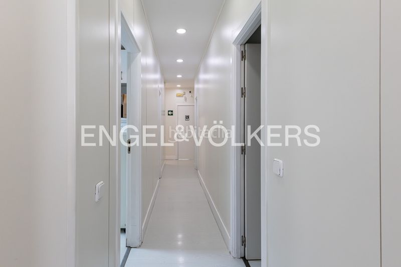 Foto 943f0d0d-2080-41cc-af27-440c11e722b6. Pis amb calefacció a Ibiza Madrid