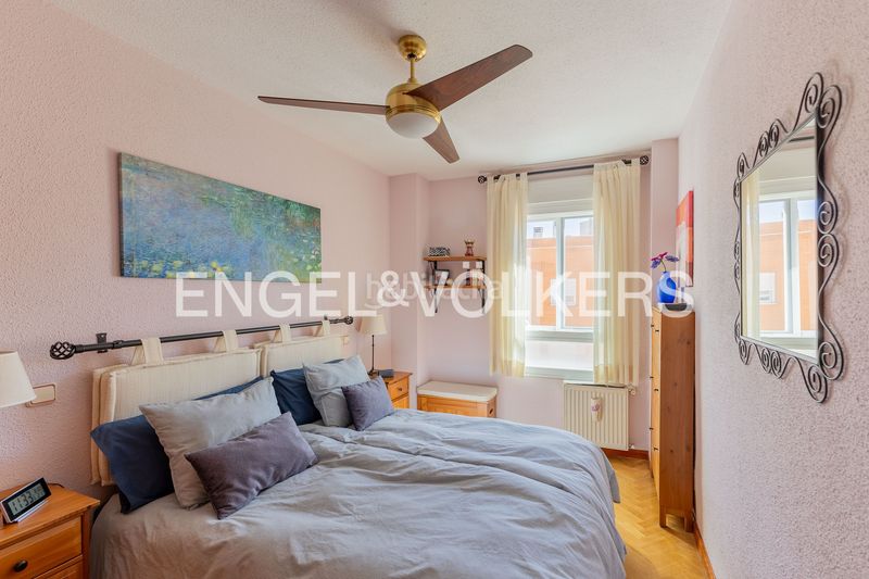 Foto 1375402c-8905-4d7a-8f5c-e3c1715fee4e. Pis amb calefacció aparcament a Valdebernardo-Valderribas Madrid