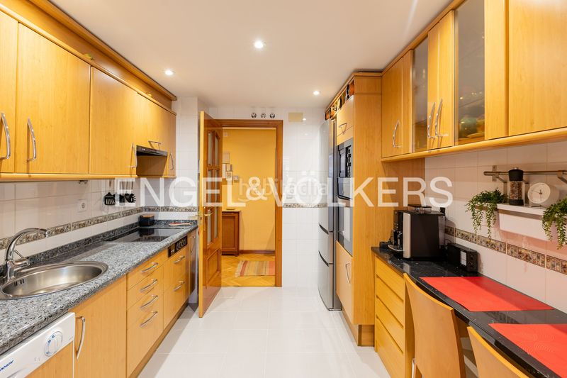 Foto 2f472901-e439-44ac-bb96-8c59272a5c2a. Pis amb calefacció aparcament a Valdebernardo-Valderribas Madrid