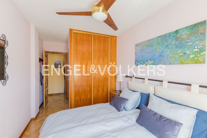 Foto 7f764d7e-8700-432a-b57b-057e7703e1c0. Pis amb calefacció aparcament a Valdebernardo-Valderribas Madrid