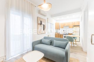 Alquiler Piso  Calle de ayala. Piso de 2 dormitorios en la calle ayala, disponible para corta e