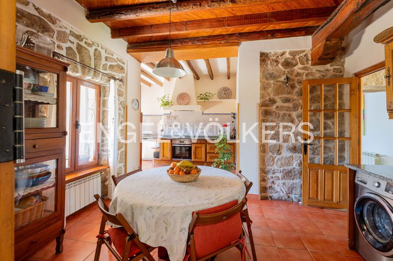 Foto aadf2e02-3ca0-4424-bc59-880e42f55c7e. Casa amb calefacció piscina a puerto Galapagar-las cuestas Galapagar