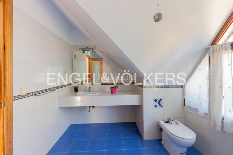 Foto c63882dd-591d-43dd-bd3d-cd97738e0728. Casa amb calefacció piscina a puerto Galapagar-las cuestas Galapagar