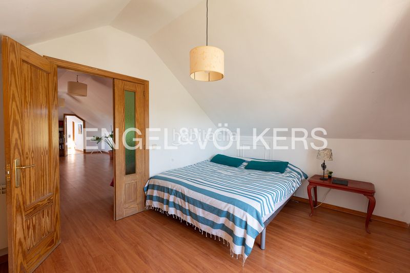 Foto c869dfd8-d9a6-4506-8206-cf9155f2d47e. Casa amb calefacció piscina a puerto Galapagar-las cuestas Galapagar