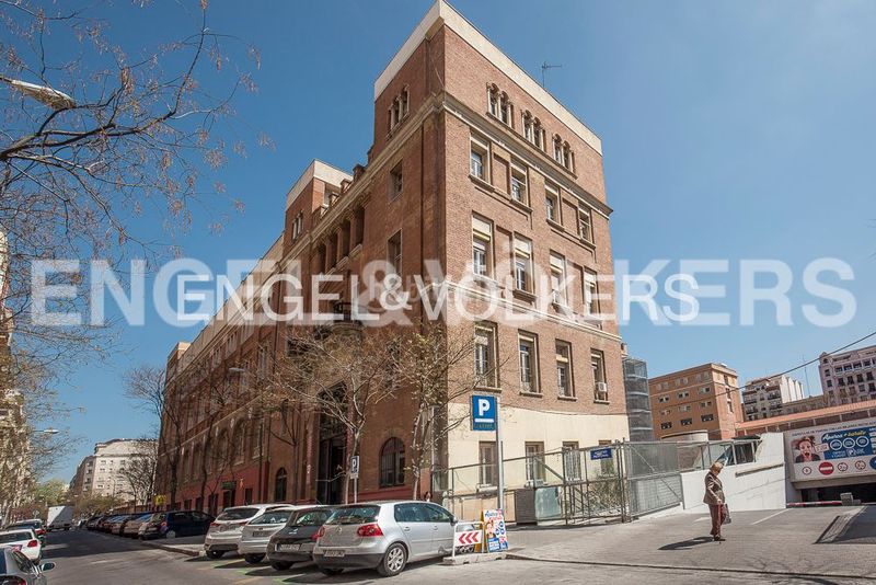 Foto 3a05f0d8-4621-44e7-bed2-7f33f9b01d43. Pis amb calefacció a Lista Madrid