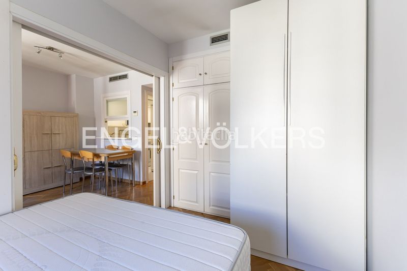 Foto 5f65d13a-423d-45c2-997e-850b218672bc. Pis amb calefacció a Lista Madrid