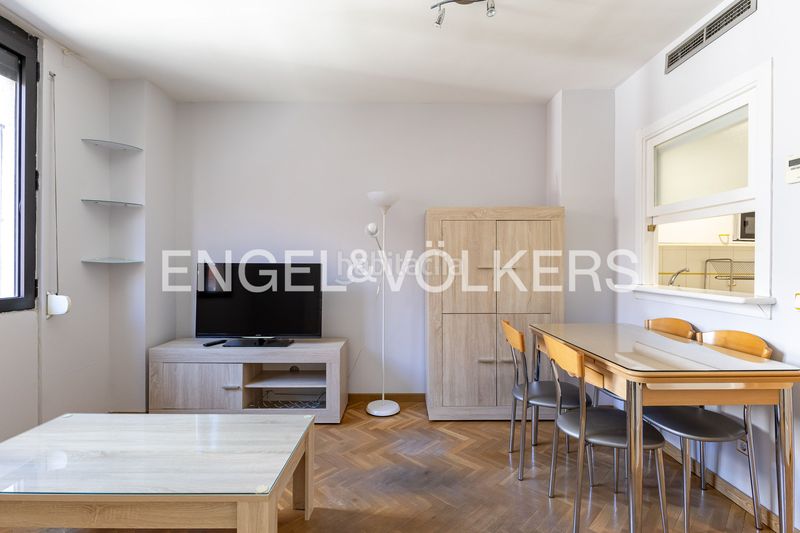 Foto 698ec1a9-ae51-4fc4-84b4-b6e12929aa64. Pis amb calefacció a Lista Madrid