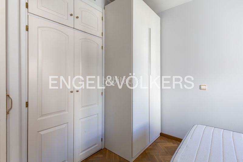 Foto db725540-17ff-46a3-a467-6e40534681bb. Pis amb calefacció a Lista Madrid