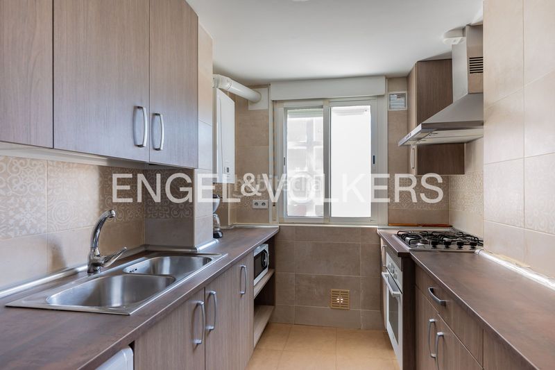 Foto e5ec9a0d-8cb8-4af9-8c7a-10557899da7d. Pis amb calefacció a Centro Móstoles