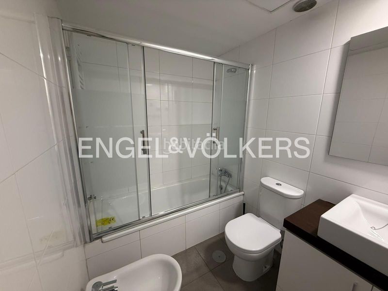 Foto 987788e6-d1ca-49c3-95b0-d64603a0e605. Location duplex avec chauffage parking piscine dans Getafe